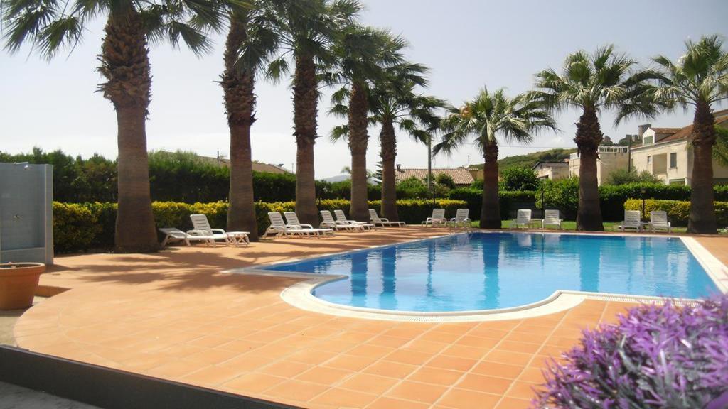 Aparthotel Laura & 3*